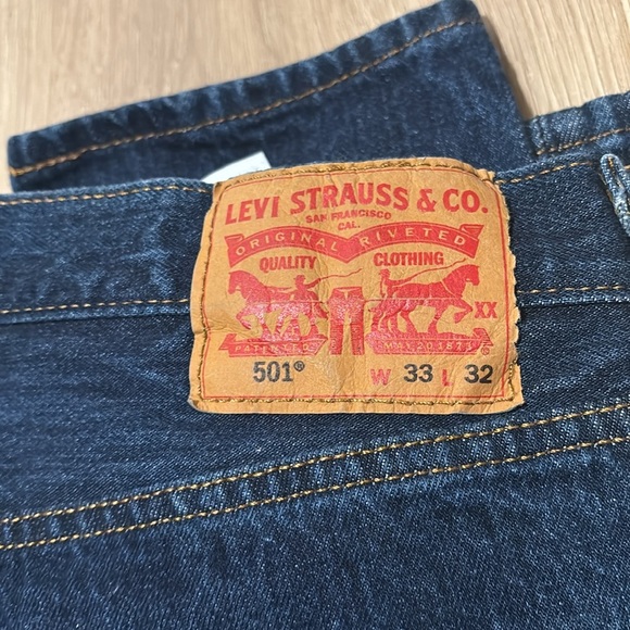 Men’s Levi 33x32 jeans - Picture 5 of 5